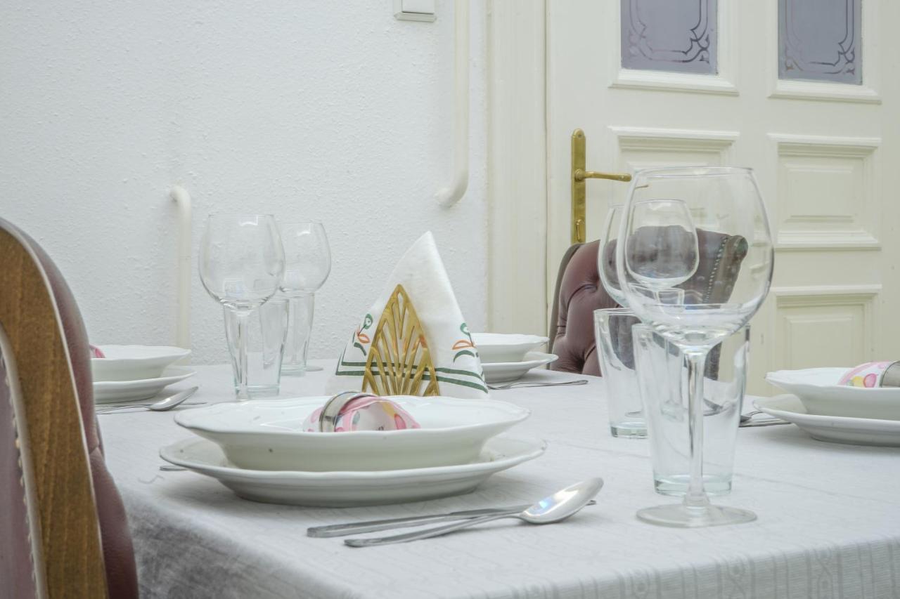 Budapest Opera Apartments Bagian luar foto