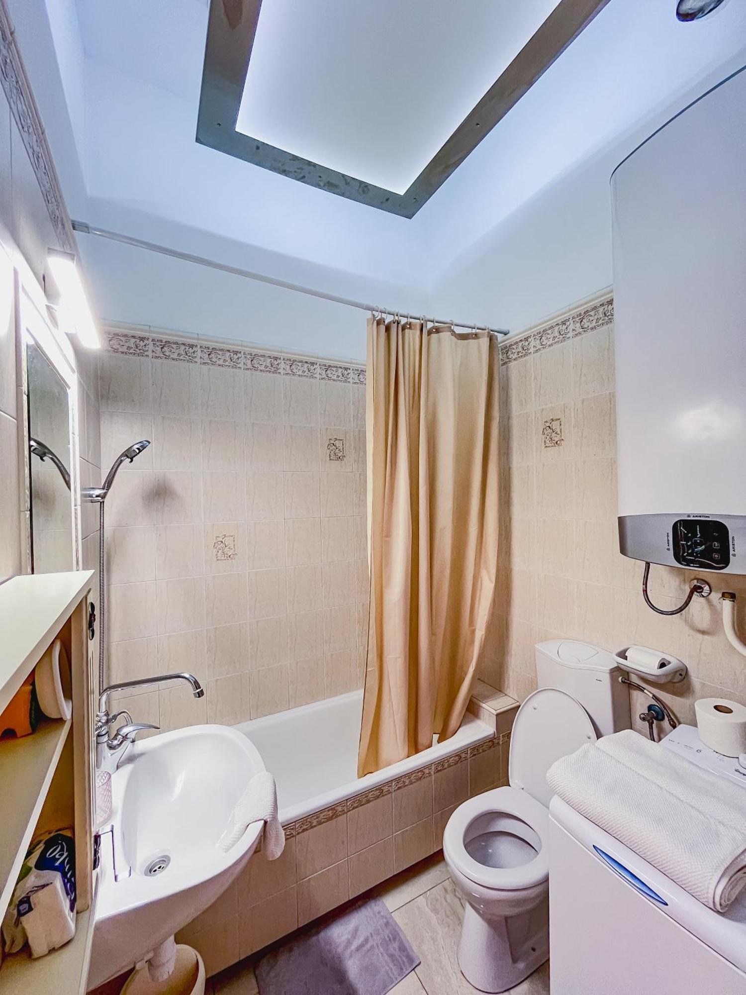 Budapest Opera Apartments Bagian luar foto